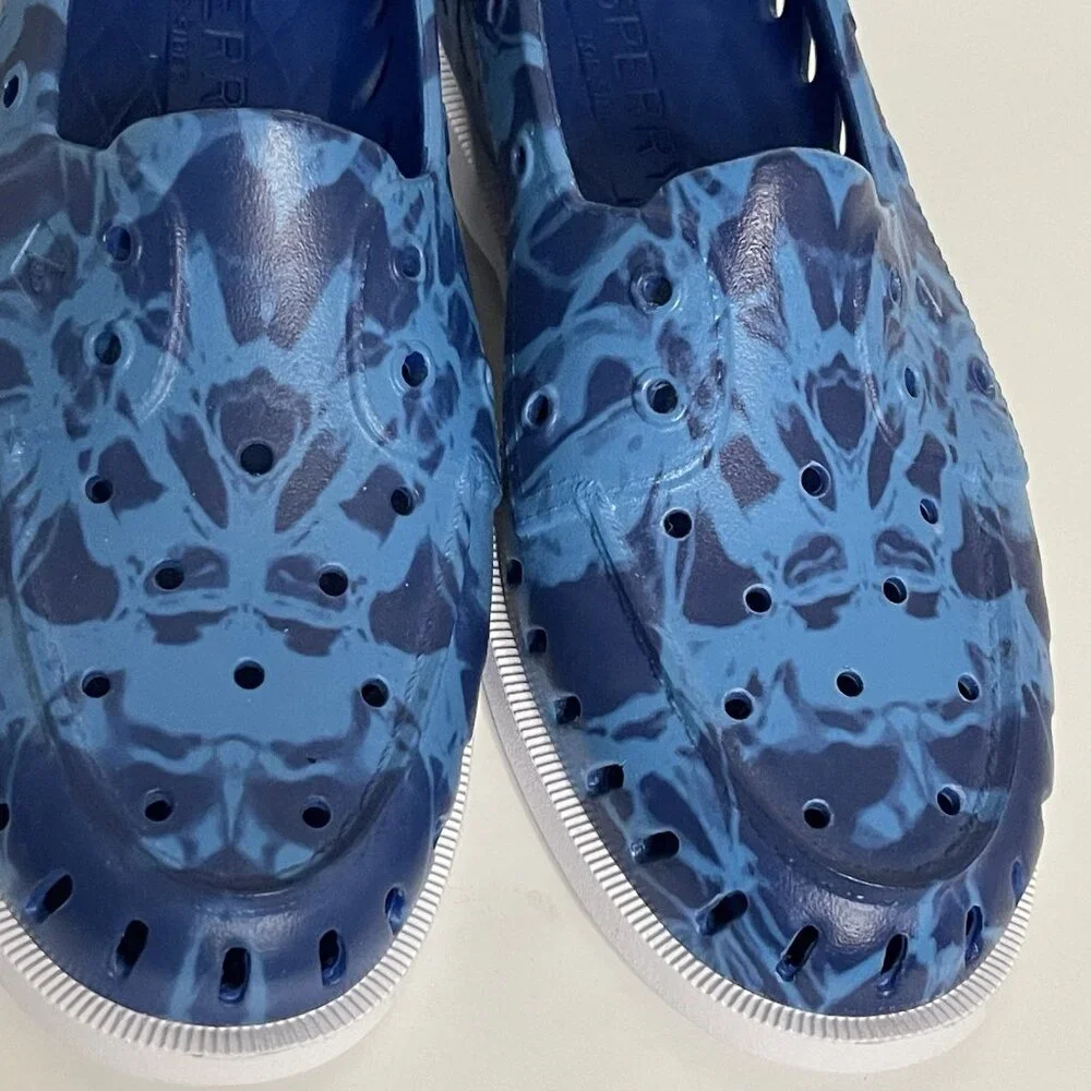 Sperry Top Sider Jaws Waterproof Deck Shoes M 7/W 9/EU 39 Beach Boat Shark Movie